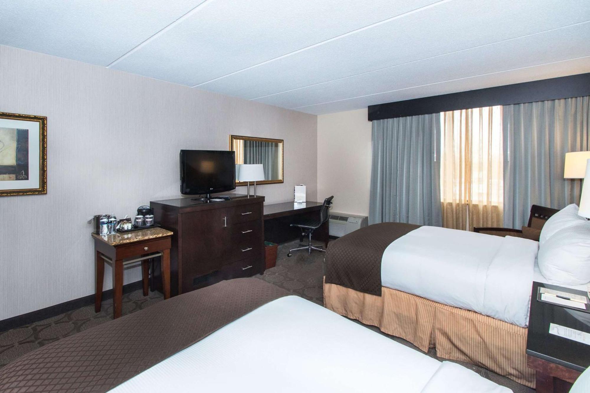 Hotel Wyndham Independence Esterno foto