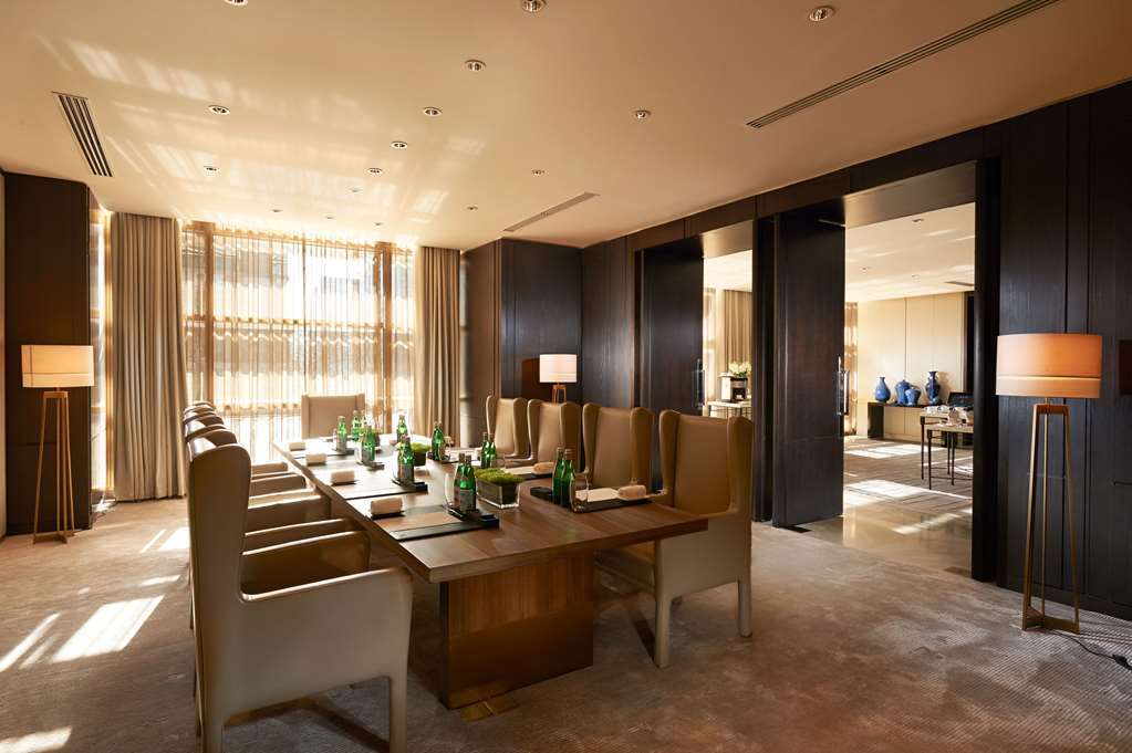 Hotel Wyndham Independence Servizi foto